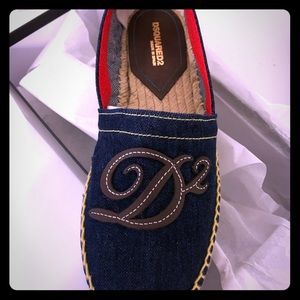 NWT dsquared2 espadrilles!
